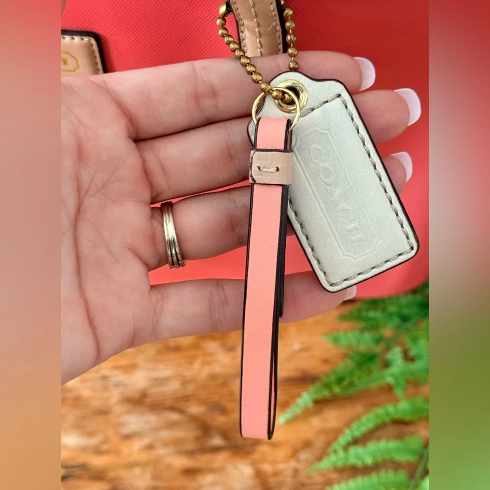 COACH Park Metro B4 Coral Leather Tote Handbag 24341 - Picture 3 of 16